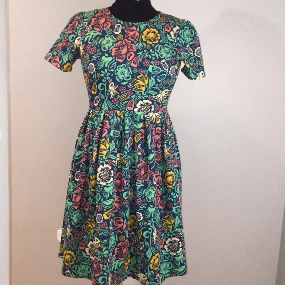 Lularoe Amelia summer floral EUC bright pastel mix